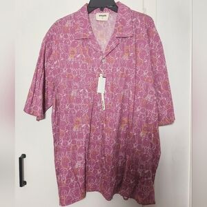 SMYTH 100% Cotton Character Print.